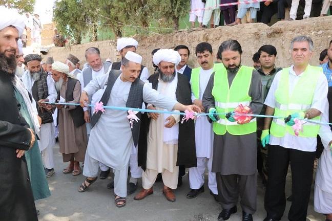 کار اعمار يک محراب مسجد در شهر ميمنه آغاز گردید