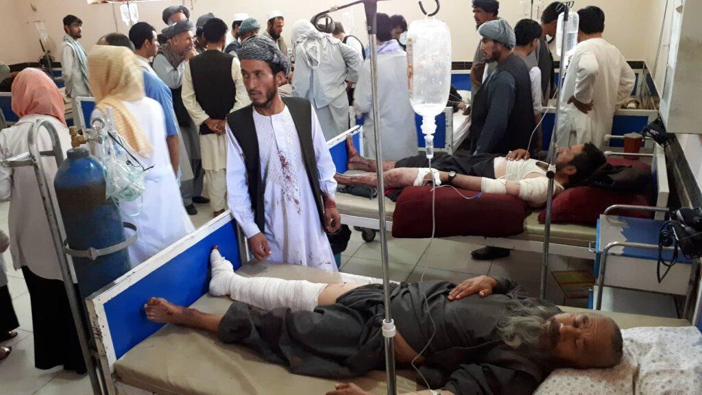 والى فارياب: در اثر اصابت هاوان طالبان ٩ تن کشته و ٣٨ تن زخمی شده اند