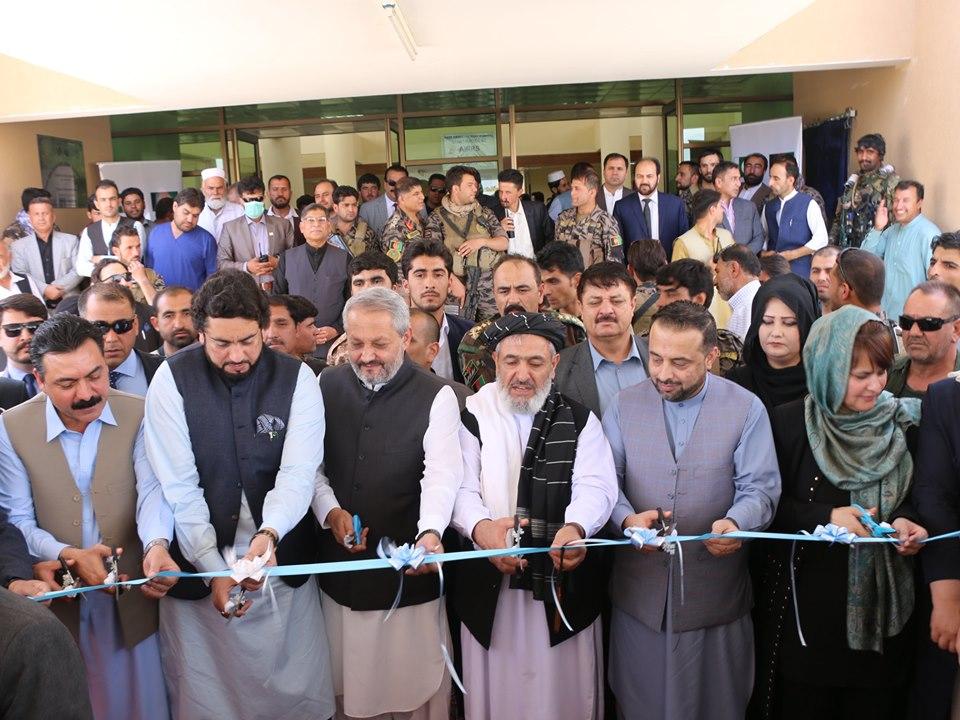 لوګر کې د نايب امين الله خان ٣٠٠ بستريز روغتون ګټې اخيستنې ته وسپارل شو