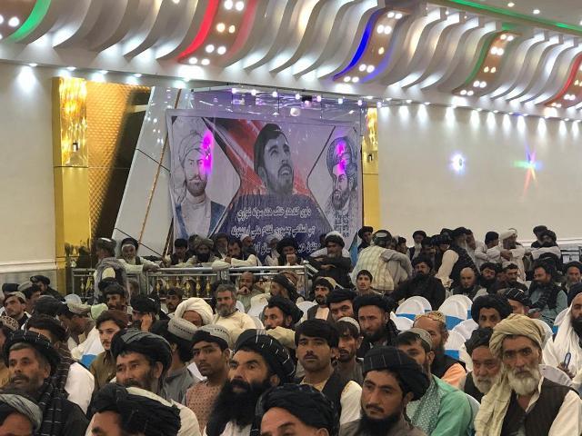 “د سولې روان بهیر دې له سیاسي معاملو وژغورل شي”