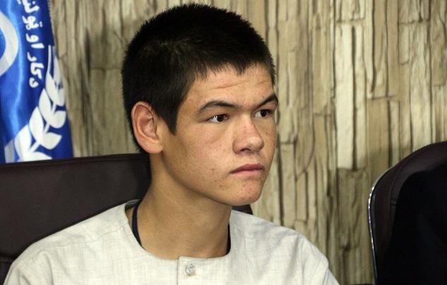 هياتى براى بررسی شایعات کشیده شدن گردۀ یک جوان ١٤ ساله توظیف شده است