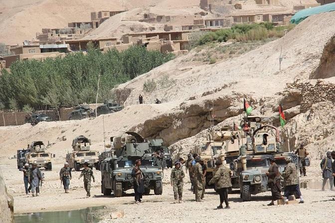 امنیتي مسوولین په بلخ کې د ۳۷ طالبانو وژل کېدو ادعا کوي