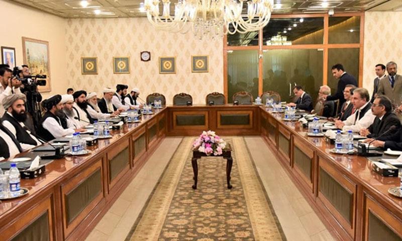 Qureshi, Taliban call for revival of peace talks