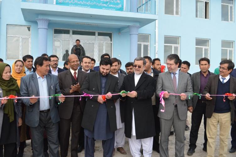 هشت پروژۀ انکشافى در دايکندى به بهره بردارى سپرده شد