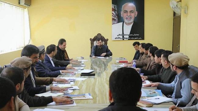 د کندوز د ولسوالیو او ښاروالیو مسوولینو ته د فساد نه کولو په موخه قسم ورکړ شو