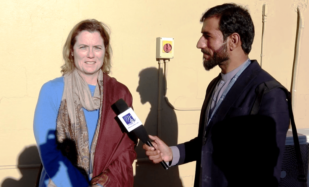 ناټو: افغان دولت او طالبان بايد د سولې مخامخ خبرې پيل کړي