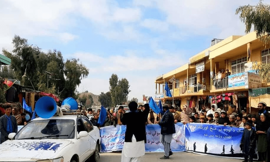 د کندهار په پنجوايي ولسوالۍ کې لاریون کوونکو د اوربند او سولې غوښتنه وکړه