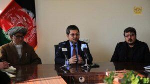 والى باميان: بيش از ٦١ درصد باشنده گان باميان زير خط فقر زندگى مى کنند