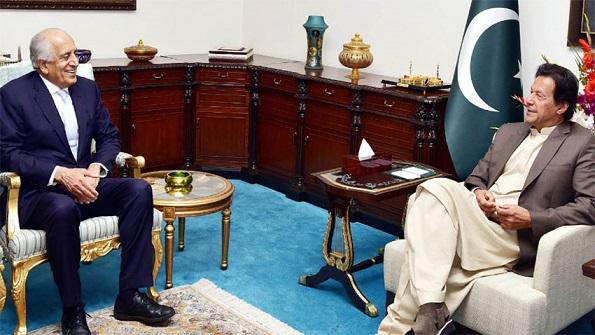 خليلزاد له پاکستاني چارواکو سره د افغان سولې پر وروستيو پرمختګونو خبرې کړې