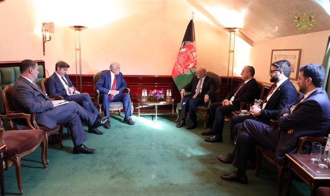 Ghani, Khalilzad confer on Afghanistan peace issues