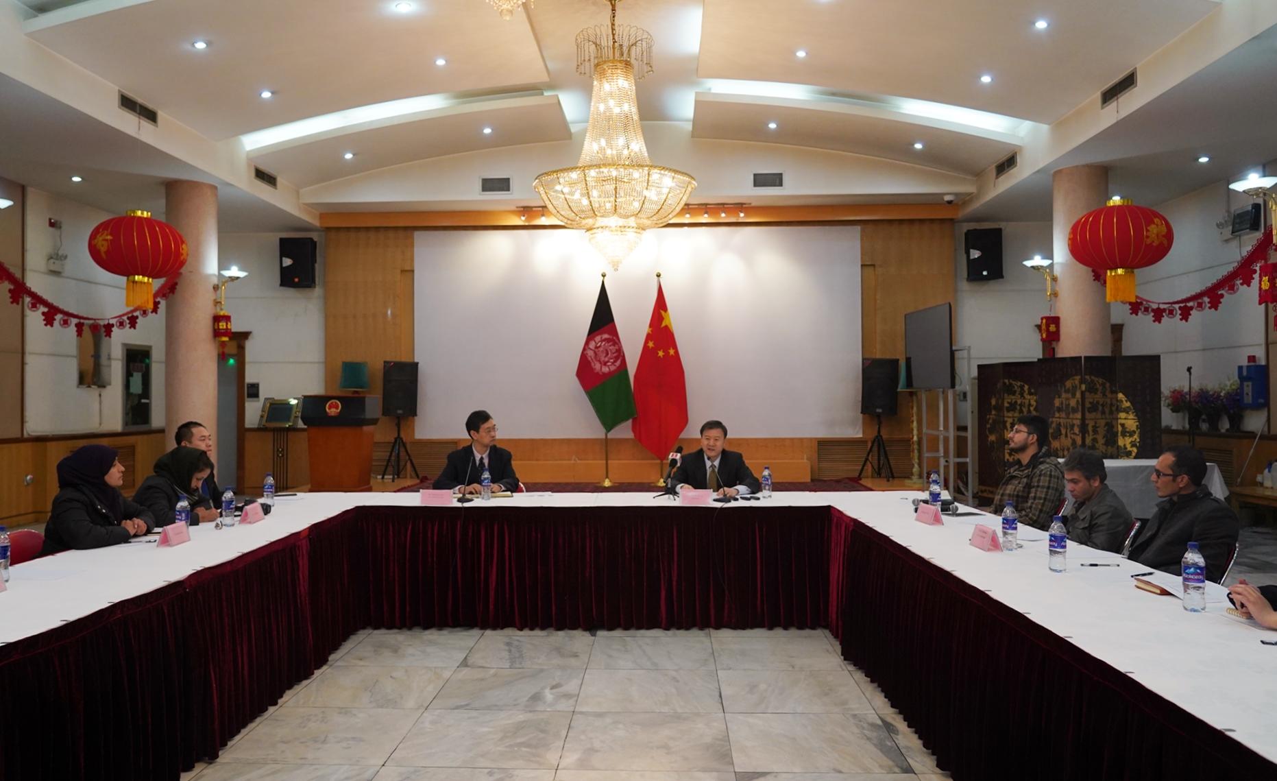 China takes measures to rein in coronavirus spread