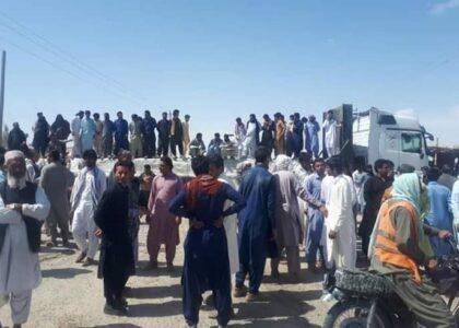Nimroz cement importers stage protest, block road