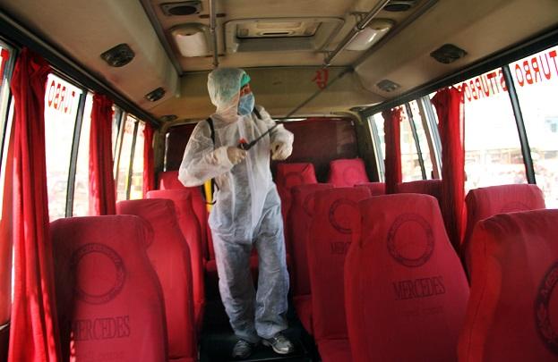 Kabulis given masks, gloves, spray free of cost