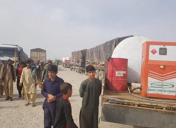 Militants close Herat-Farah highway for traffic