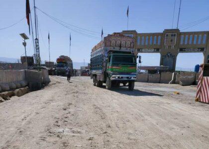 Chaman-Boldak crossing reopens for trucks with edibles