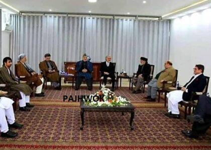 Political leaders discuss formation of Peace Council, turmoil