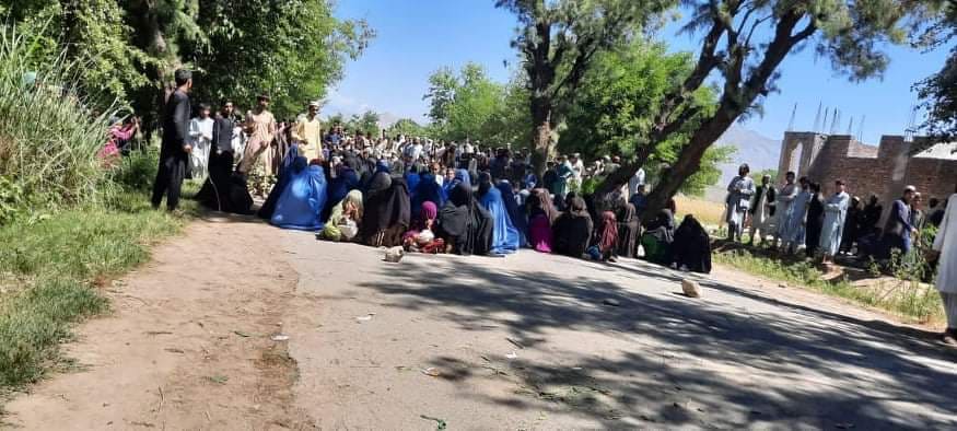 Ghanikhel women protest lack of aid from coronavirus fund