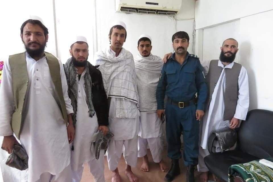 Taliban free 5 police among 20 captives in Kandahar
