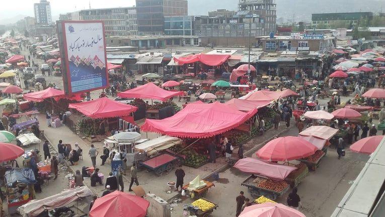 سروې: نږدې نیمایي خلکد کرونا د مخنیوي لپاره د قیوداتو پر دوام ټینګار کوي