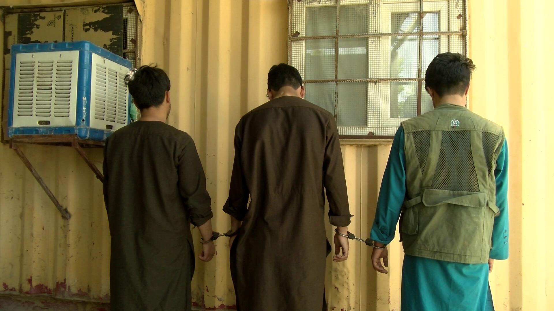Arrested a 4-member robbers group