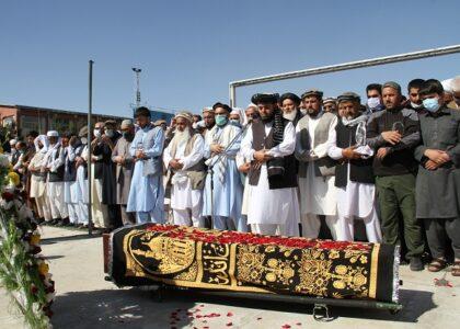Dr. Niyazi laid to rest in Wazir Akbar Khan Mosque