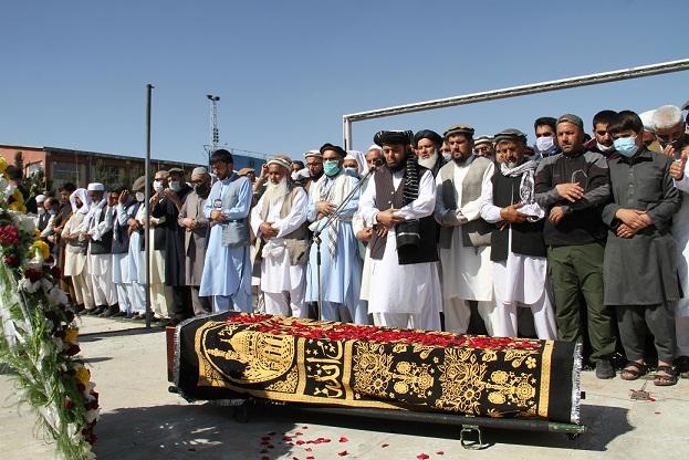 Dr. Niyazi laid to rest in Wazir Akbar Khan Mosque