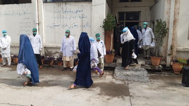 30 Baghlan hospital workers contract Covid-19