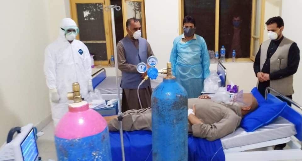 16 Afghan health workers die from Covid-19