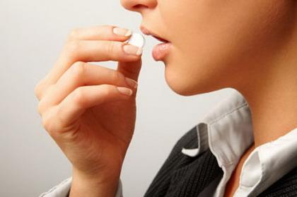 آگاهان امور صحی:  استفاده دوا ها خودسرتوسط افراد مشکوک به کرونا ،مرض را وخيم ترميسازد