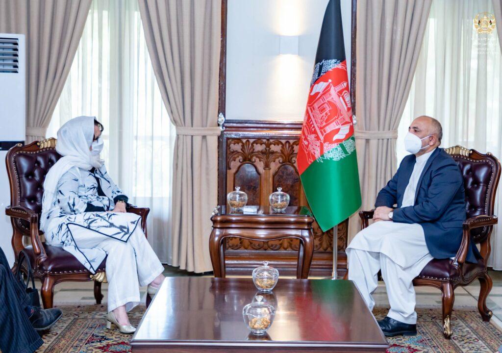 Atmar, UN special envoy discuss Afghan peace talks