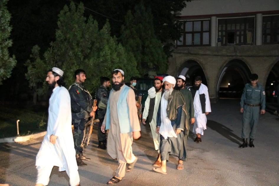 ٢١ زندانى طالبان از محابس هرات وکندهار رها شدند