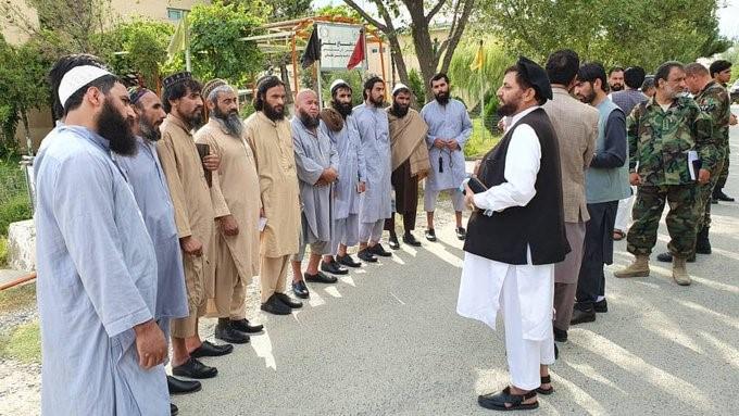 حکومت د بګرام له زندانه د حزب اسلامي ۱۱ تنه بندیان خوشې کړل