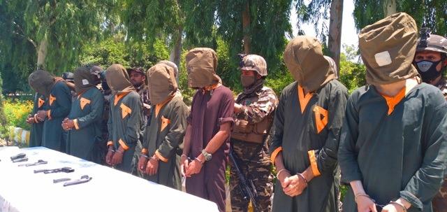 ننګرهار کې د طالب او داعش وسله والو په ګډون ۹ کسان نيول شوي
