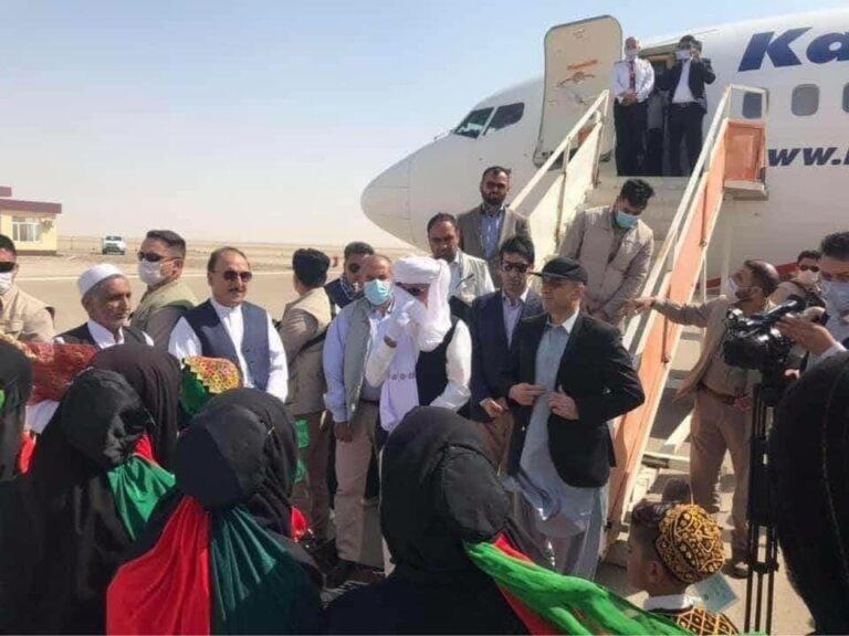 Heading high-level team, Ghani reaches Zaranj