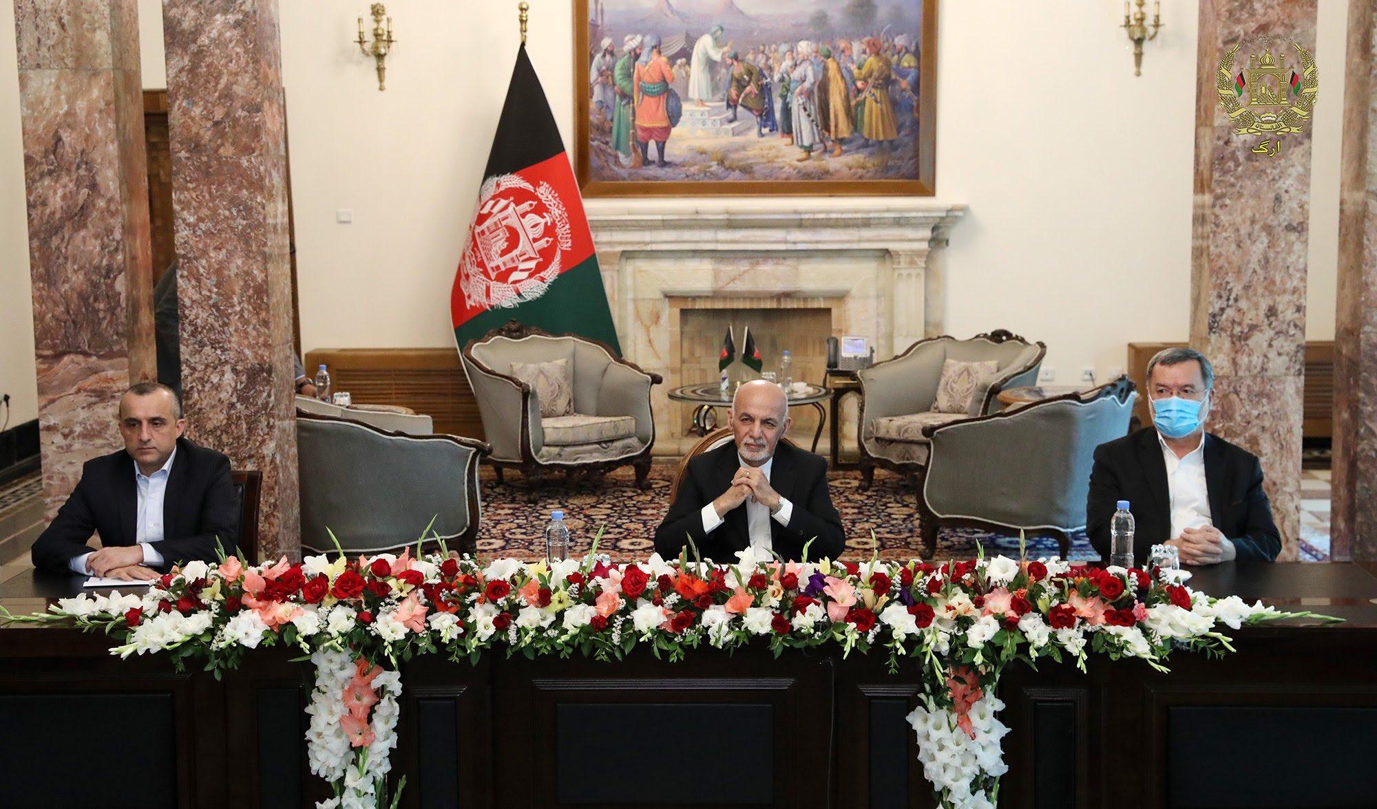 Ghani outlines vision for peace, self-reliance