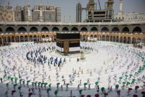 Saudi to start assessing Umrah resumption soon