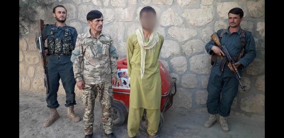 پوليس تخار از بازداشت يک آيسکريم فروش که براى طالبان «جاسوسی» می کرد، خبرداد