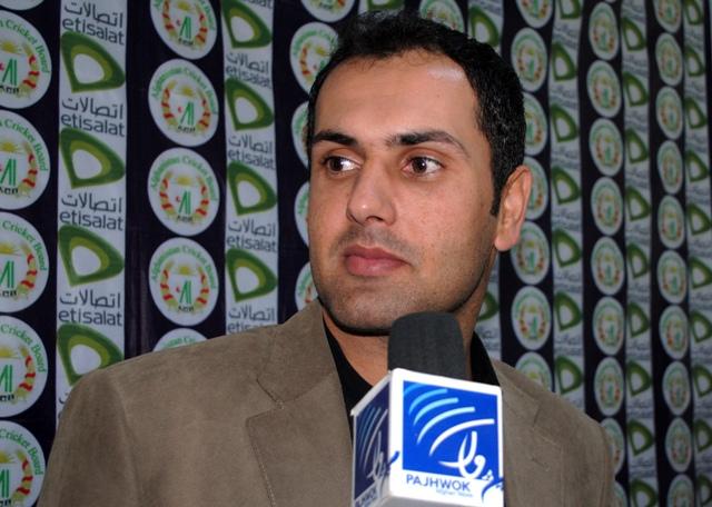 د کرکټ بورډ د غړي په توګه د محمد نبي ټاکل پوښتنې راولاړې کړې