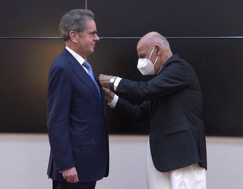 Ghani confers top award on EU ambassador