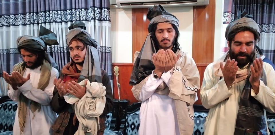 Released Taliban prisoners stress over ending ongoing conflict