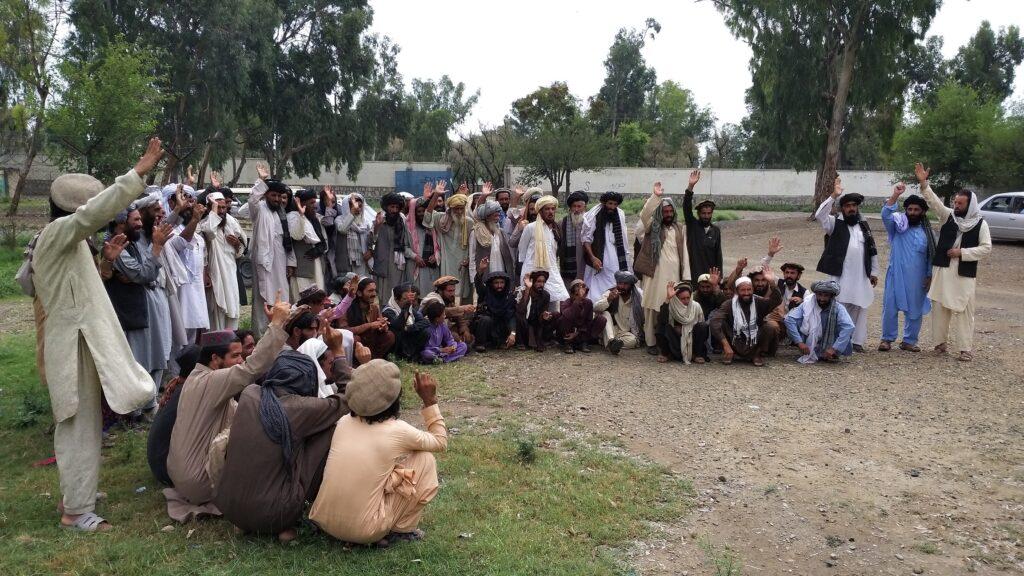 Refugees from Waziristan in Khost get cash assistance