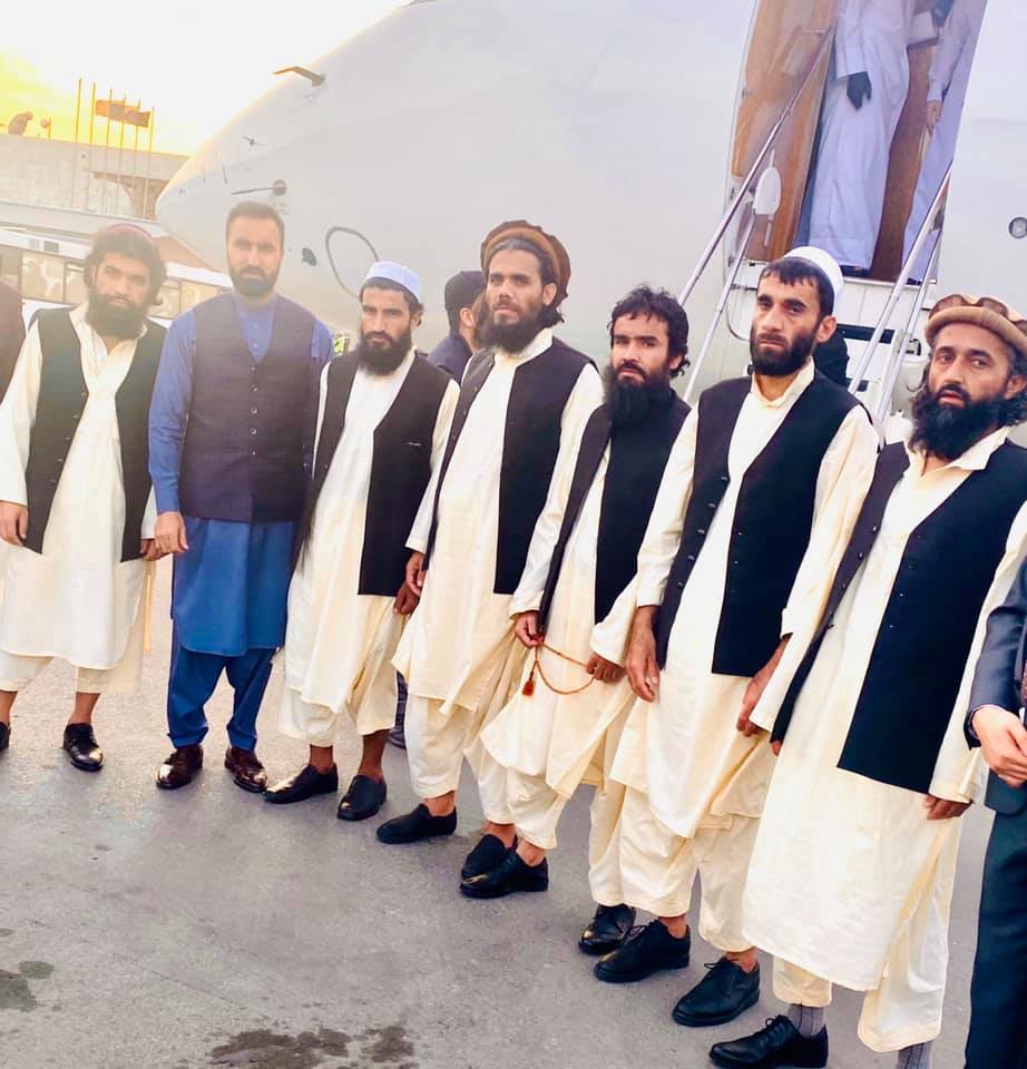 Remaining 6 Taliban prisoners reach Qatar