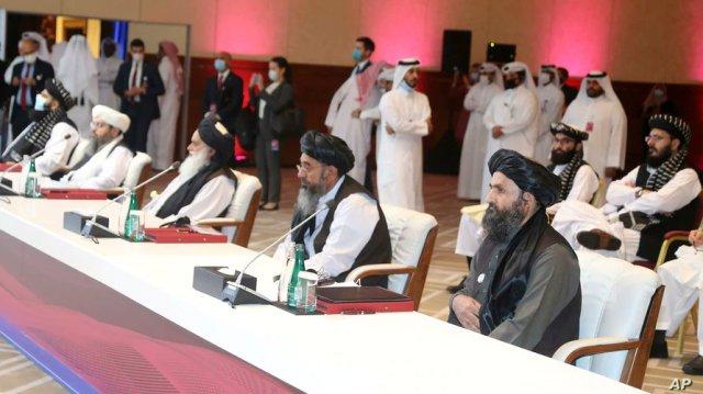 Khalilzad meets government, Taliban negotiating delegations in Doha
