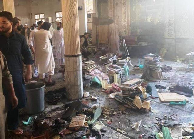 7 dead, 110 inured in Peshawar seminary blast