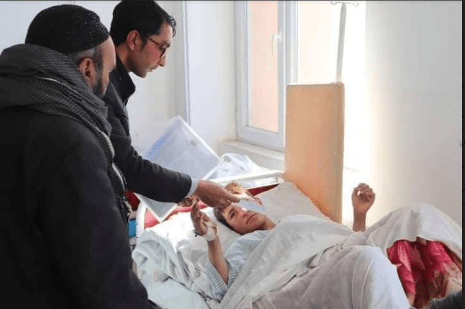 براى مجروحين انفجار در ولايت غور مساعدت نقدی صورت گرفت