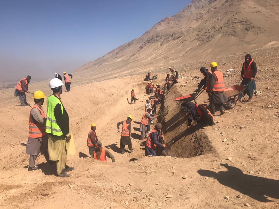 مدیریت,آب‌های سطحی