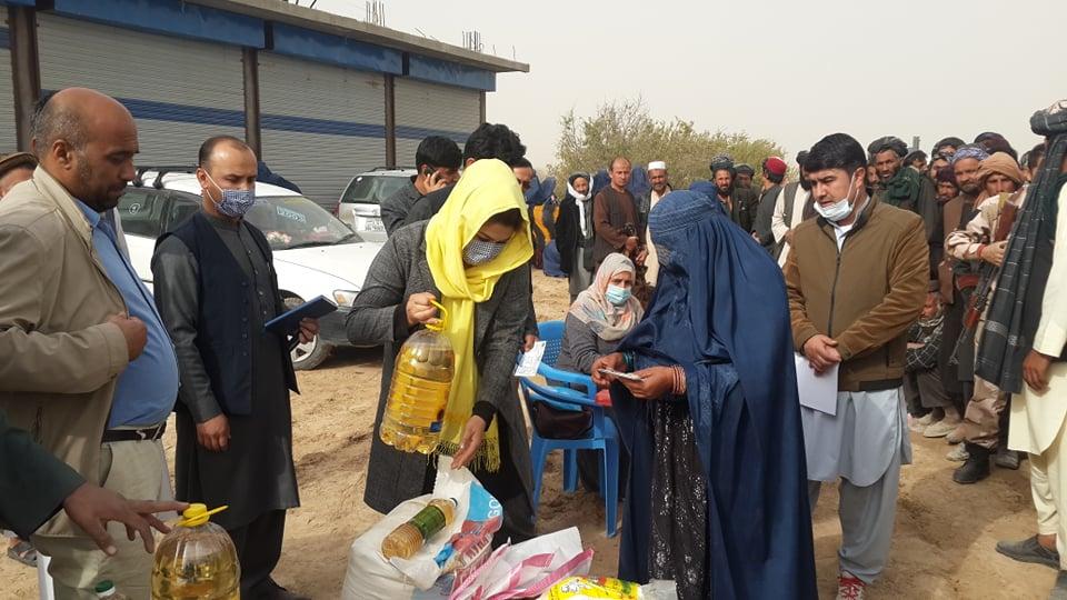 توزیع مواد خوارکی در سمنگان