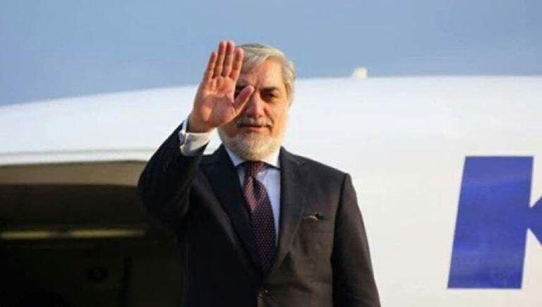 سفر،داکتر عبدالله