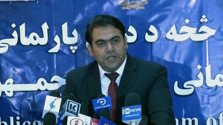 گروپ پارلمانی «دفاع از جمهوریت» ايجاد گرديد