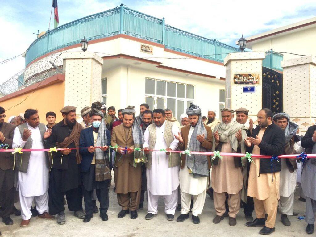 ننګرهار کې د ۲۷ ميليونو افغانيو په لګښت رغنيزې پروژې پيل شوې